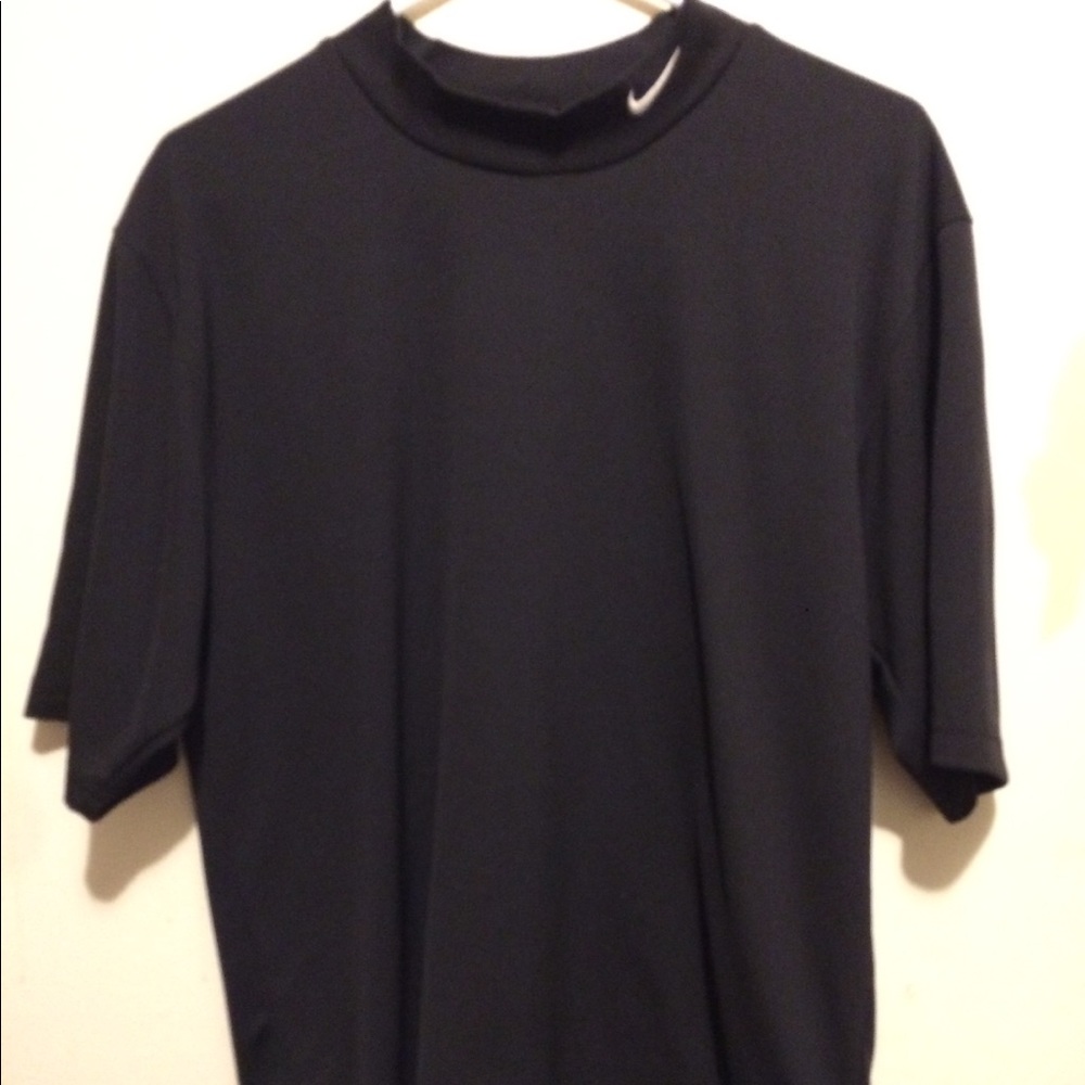 Men’s Medium Fit Dry Black Shirt